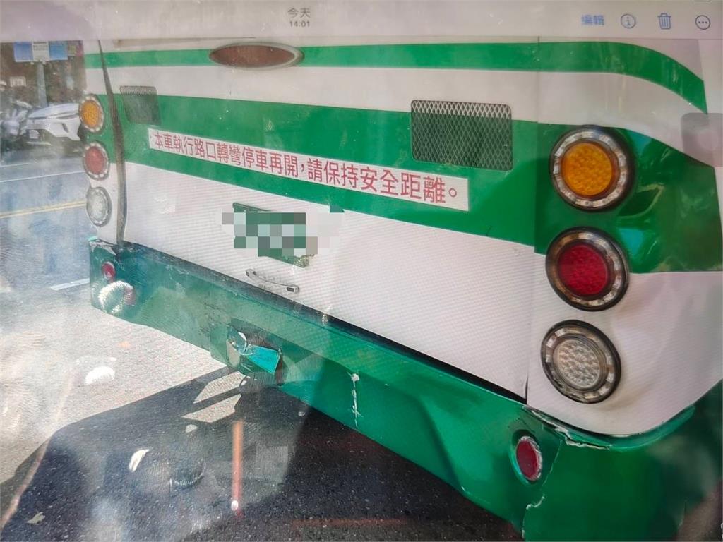 快新聞/台北中午也傳車禍!中山鬧區追撞事故 公車擋風玻璃碎整片