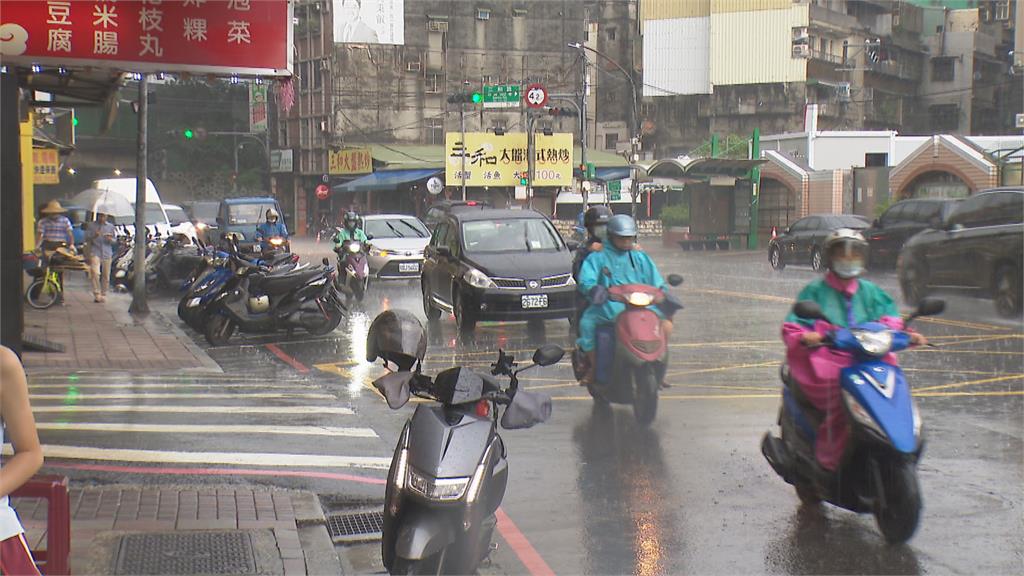 下週恐有「強颱」生成 未來一週北部嚴防午後雷陣雨