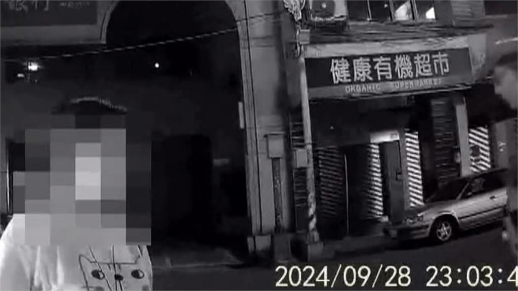 違規沒走行穿線被叭!婦人「理智線斷」怒擋車 挨罰...一千元飛了
