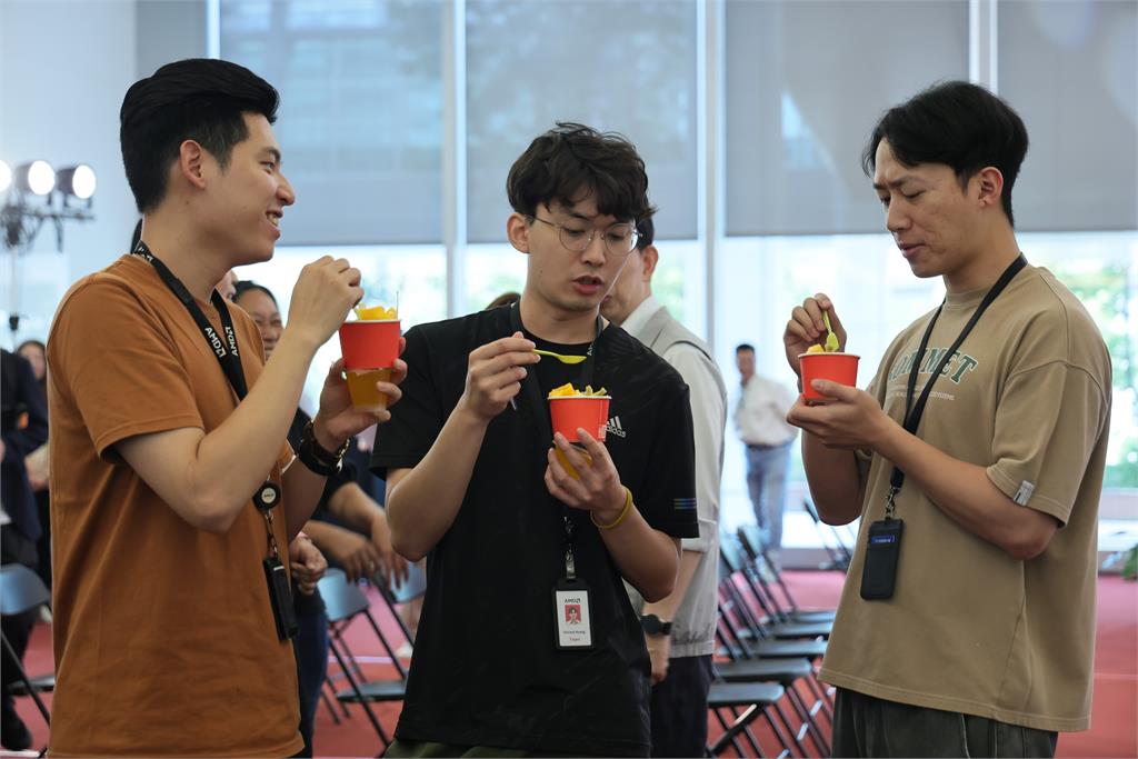 芒果與好茶直入台肥TFC南港總部 科技人的午後救贖