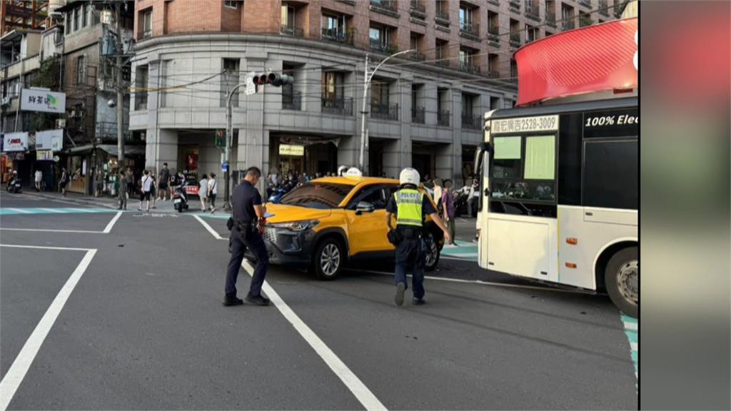 新北公車司機頭暈恍神追撞3車 女捲入車底送醫不治