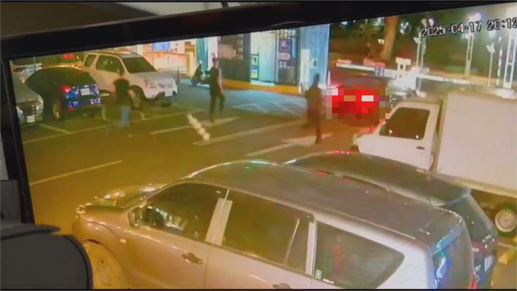抓錯人! 高雄警誤把女路人當通緝犯女友 強押帶回派出所
