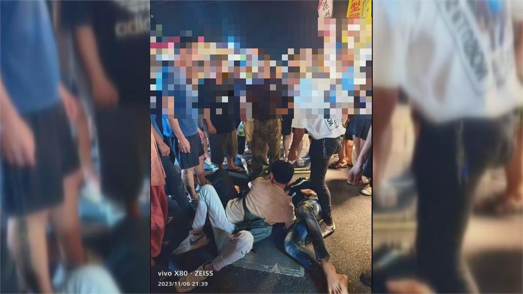 台南市大東夜市彈珠機台被砸　疑未成年少年與員工口角惹事