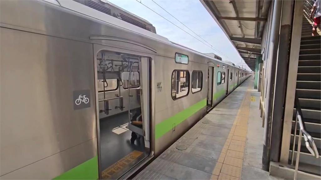 老翁"罵人又動手"逼讓優先席! 民眾PO網引熱議