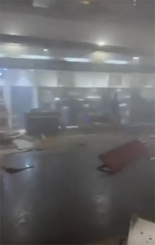 快新聞/杜拜機場遭攻擊!至少4名工作人員受傷 主要航班全暫停