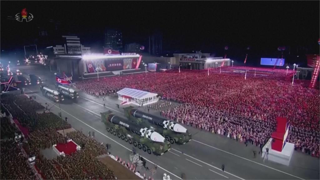 北朝鮮試射彈道飛彈 落日本經濟海域外