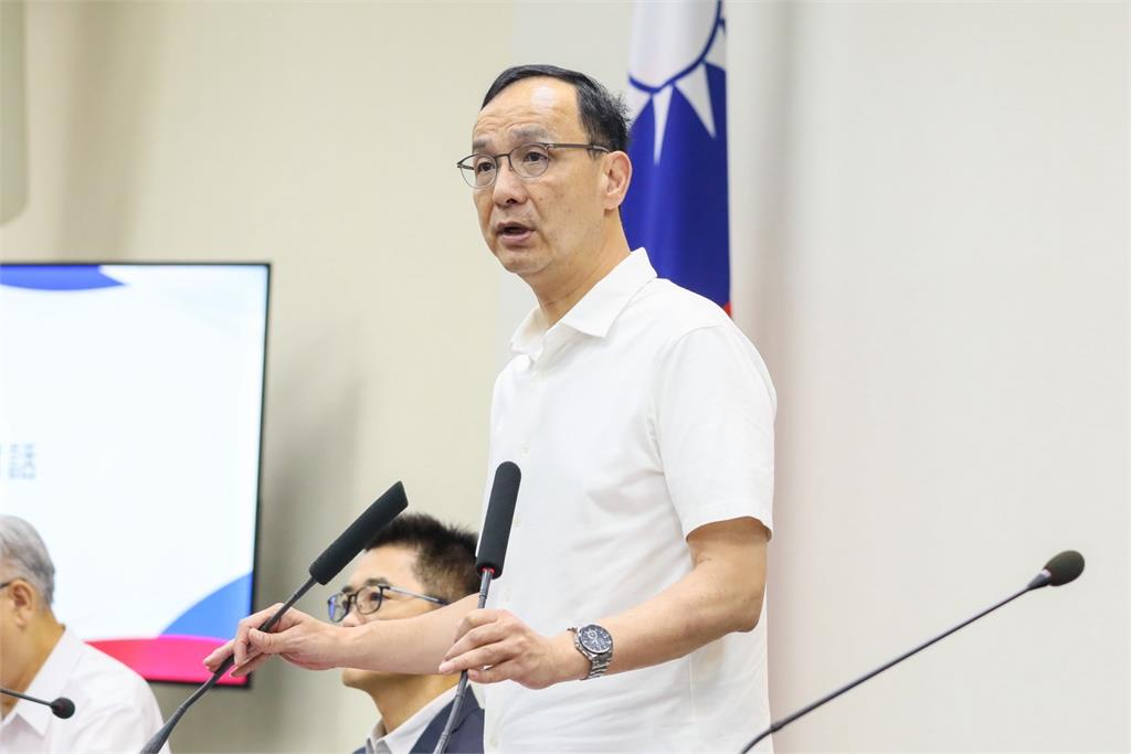 台積電盤中創新天價！朱立倫嘆「半導體100%關稅壓力大」他傻眼：英文不好？
