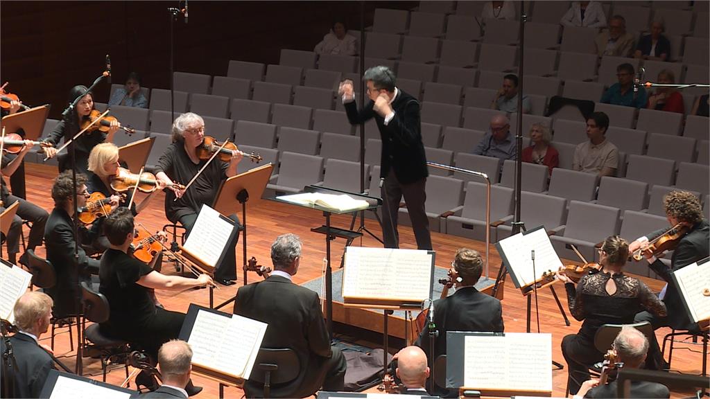 指揮家莊東杰率德國交響樂團來台巡迴　邀烏克蘭鋼琴家一同演出