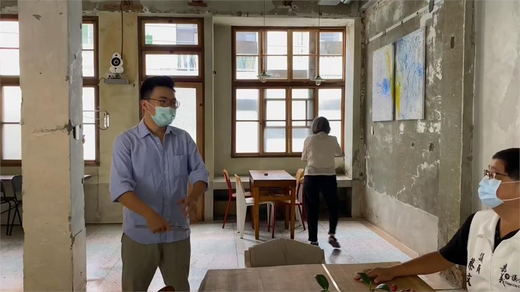 台灣趴趴走/嘉義市「舊屋力計畫」補助活化 歷史悠久老醫院建築 轉型賣豆花早午餐!