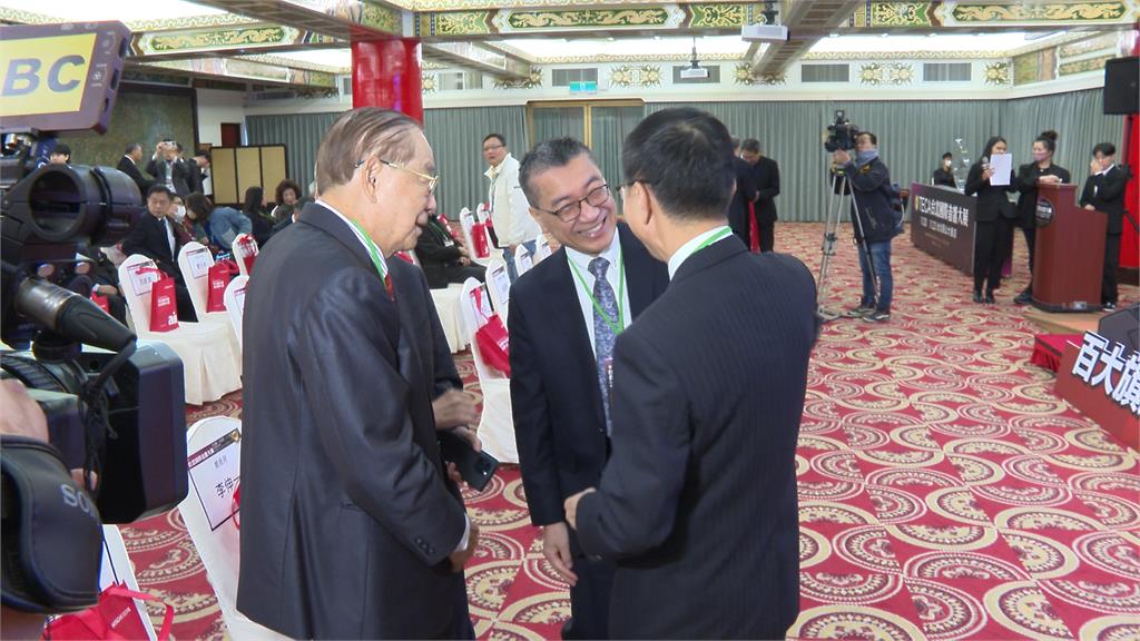 出席音響展評論「鄭黃會」　徐國勇：淪為攻擊、極為失敗的會談