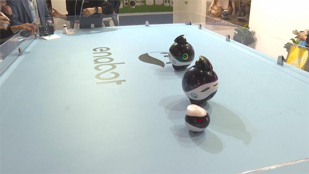 美國消費電子展開幕　各種特色機器人首度登場