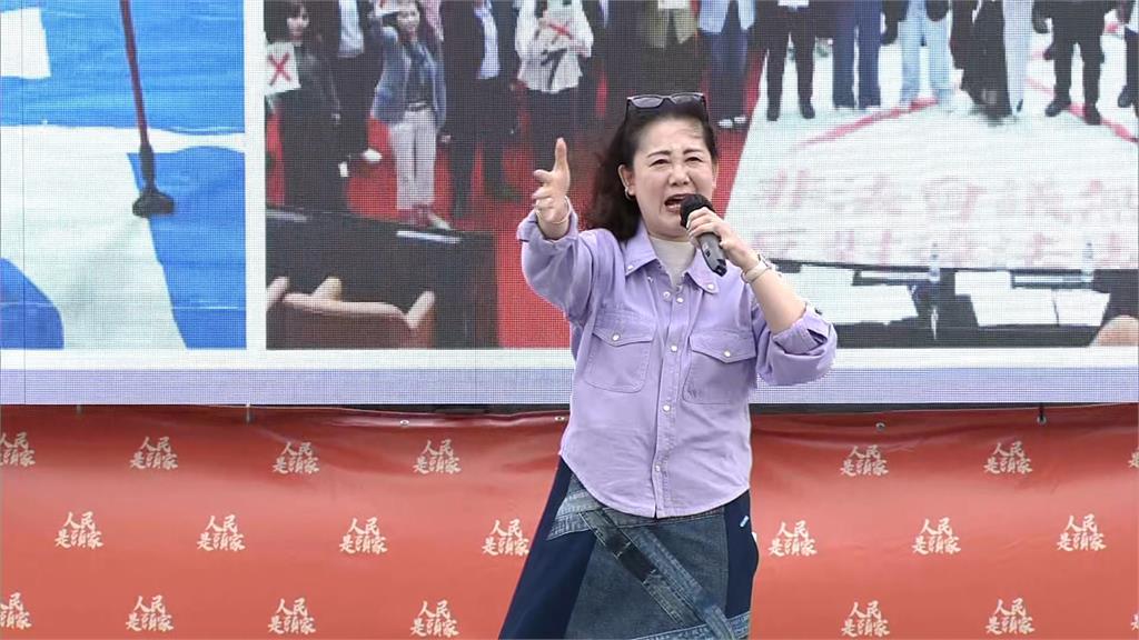 人民是頭家!卓揆領軍赴新竹宣講 民眾風雨無阻力挺