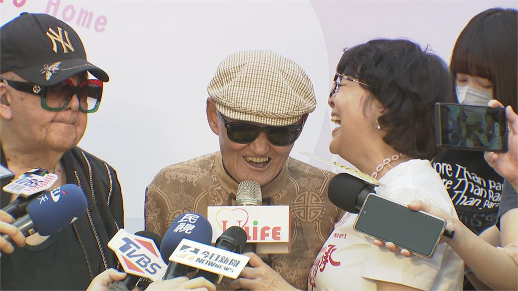 李炳輝好久不見！消瘦仍「中氣十足」　自曝「這件事」