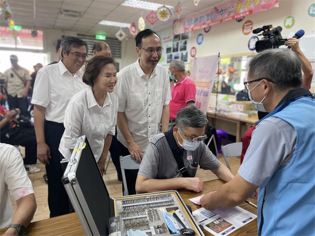 快新聞/楊文科涉貪2.5億遭訴 朱立倫稱「沒收賄」:相信法院會還清白