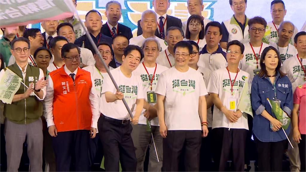 桃園信賴之友會成立!賴清德改穿T恤現身 鄭文燦喊「桃園要贏8萬票」