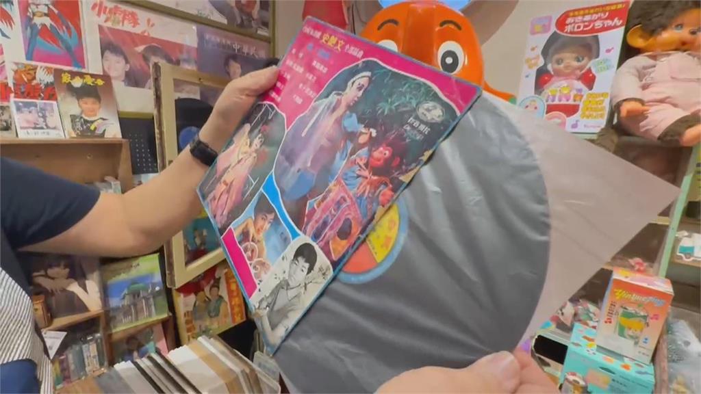 退休五年級生開「柑仔店」 呈現台灣早期生活樣貌