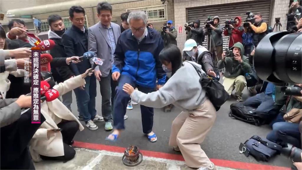 柯文哲涉犯「四大罪」獲交保　法界憂民眾黨「製造輿論」施壓
