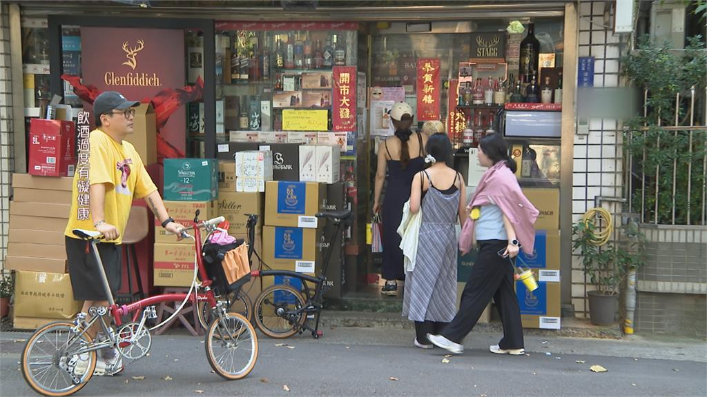 台灣威士忌.高粱紅到韓國 觀光客瘋朝聖台北永康商圈洋酒行