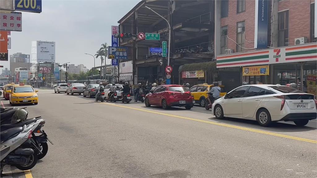 專載嫩妹、不讓下車! 恐怖計程車換牌再上路 業者:已解約