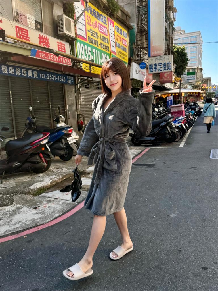 台北跌破10度…辣妹上街「只穿清涼睡袍」竟是壯壯！火辣冒出「台灣最美風景」