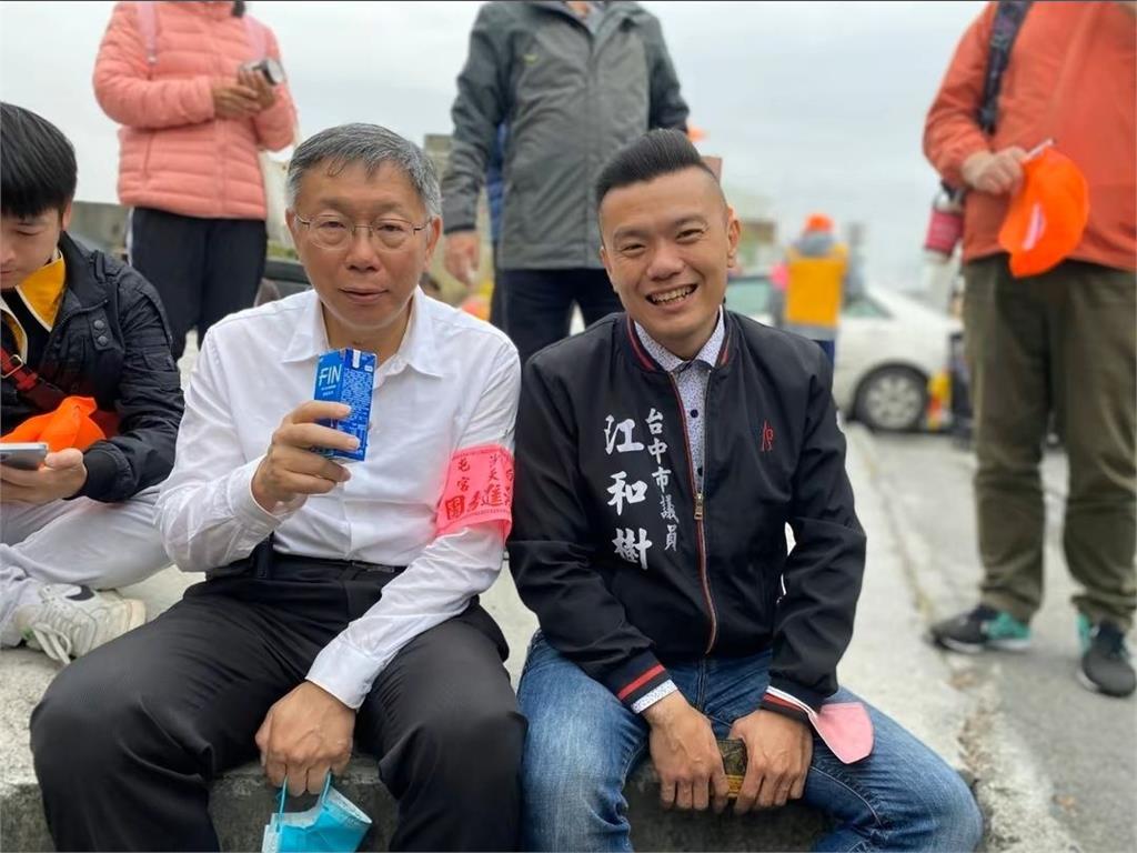 柯文哲交保秒遭撤「小草狂抓戰犯」！民眾黨議員「1句神預言命中」網嚇：苦口婆心