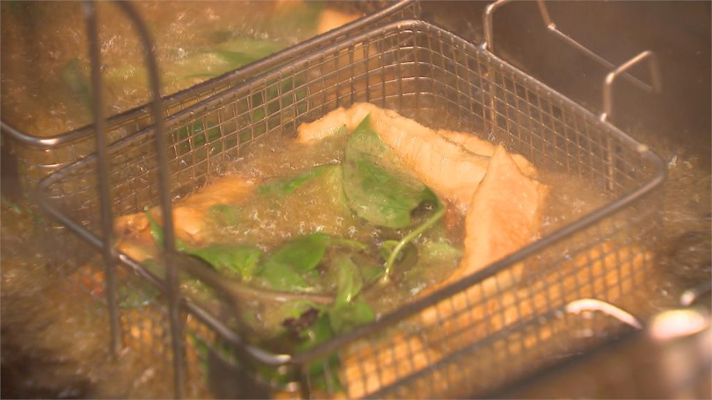 鹽酥雞「最頂吃法」台灣專屬！內行激推「黃金30秒」全場認證：都市傳說