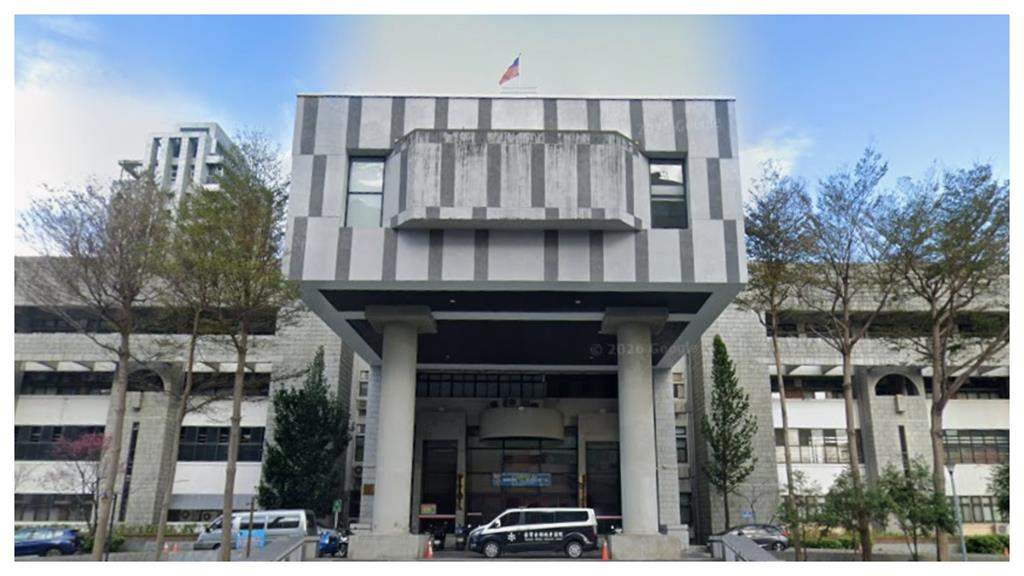 月入6萬公務員北捷「由下往上偷拍」正妹裙底遭活逮！法官拒緩刑原因曝