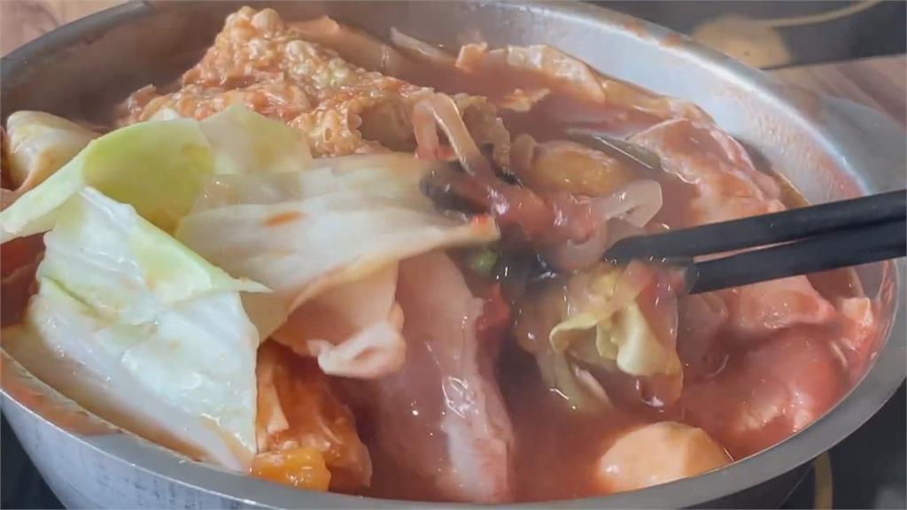 情侶火鍋店用餐共鍋　竟做「這件事」要求換一鍋