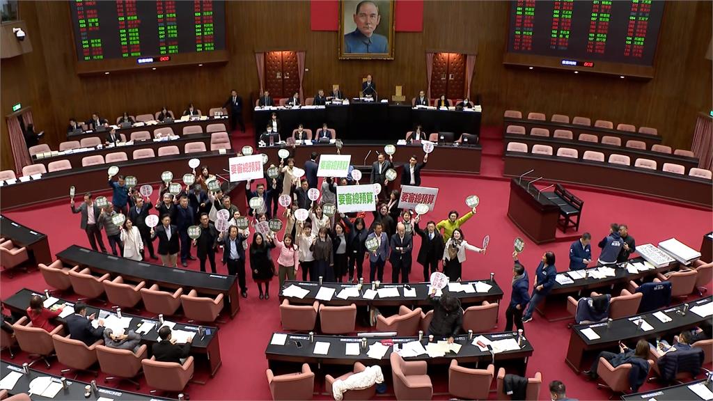 元旦朝野再槓特別預算　賴總統嘆在野為中"找藉口"