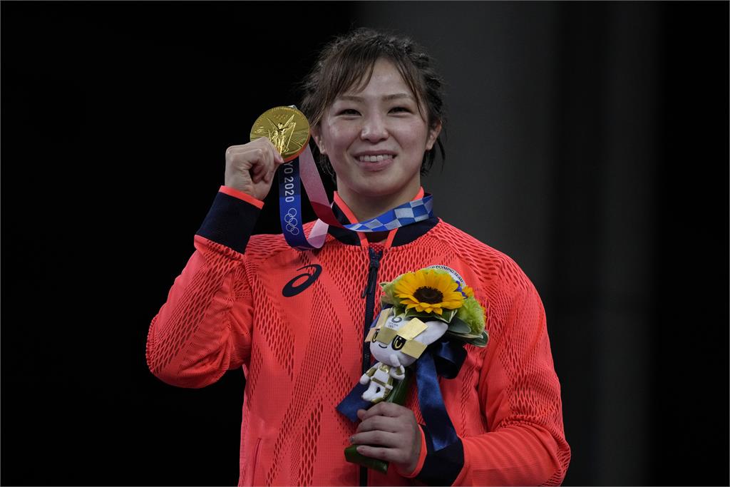 東奧／世界最強角力姐妹！「2人都拿金牌」創日本奧運史上首例
