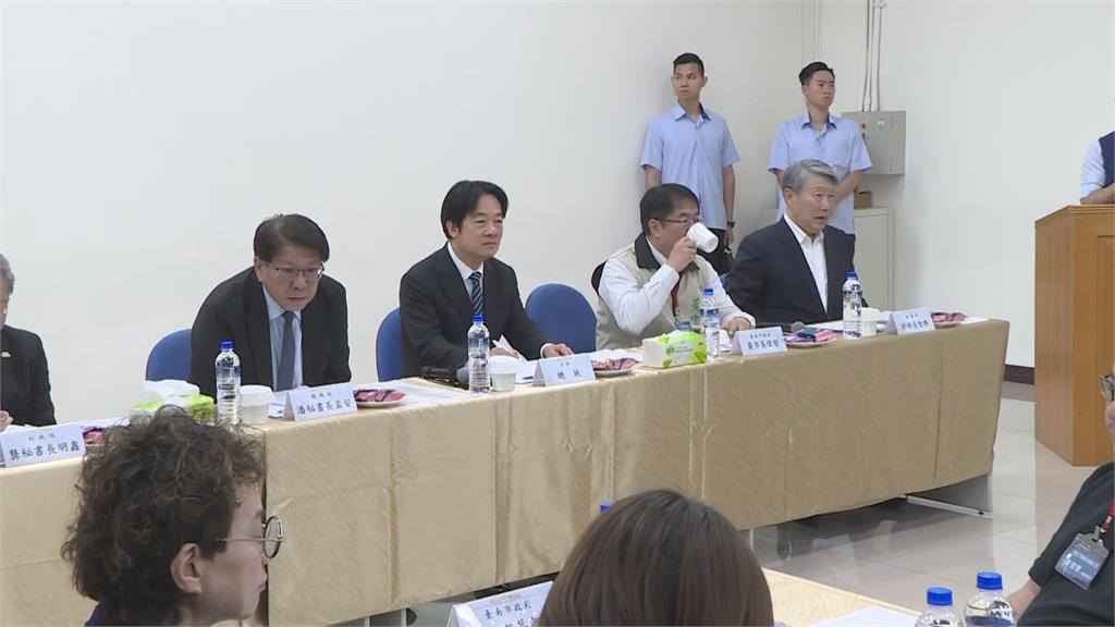 賴總統與傳產業座談 重申補貼台電千億 電價不漲