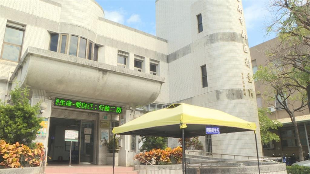 台南疫情未見趨緩 民眾搶領快篩保心安