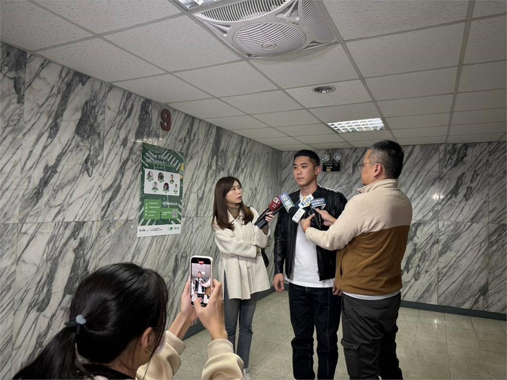 快新聞/民眾黨代表選舉投票率偏低? 陳世軒駁:黨員不畏風波踴躍參與