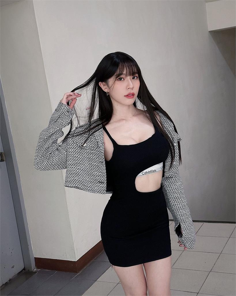 正妹直播主曝19歲「第1次就哭了」!上車後認了:回不去