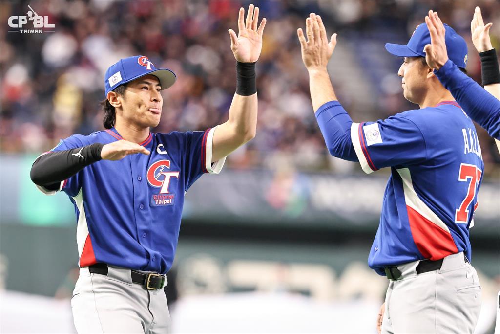 經典賽／台灣隊返台「陳傑憲吐心聲」！機上廣播感謝球迷：把東蛋變主場不容易