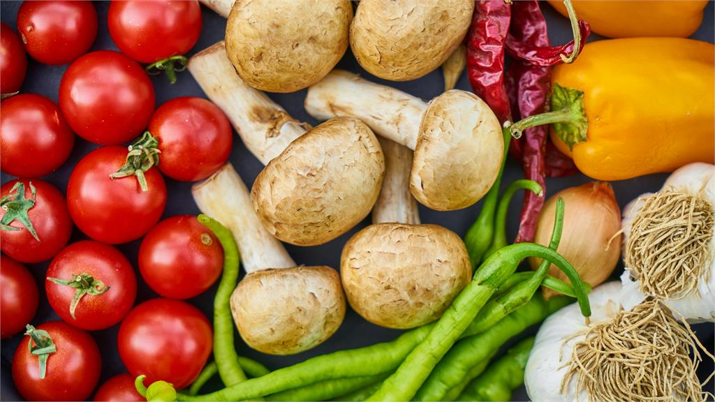 每日「這時間」喝咖啡恐致血糖、血壓飆升…營養師曝「8項飲食法則」控糖又健康！