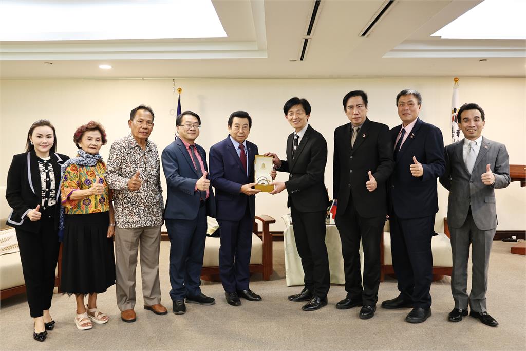 泰國文化部顧問團主席郭立勝 拜訪南市府盼加深交流