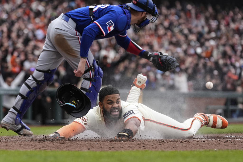 MLB(影)/內野安打竟能跑回致勝分 遊騎兵連續失誤奉送巨人再見勝利
