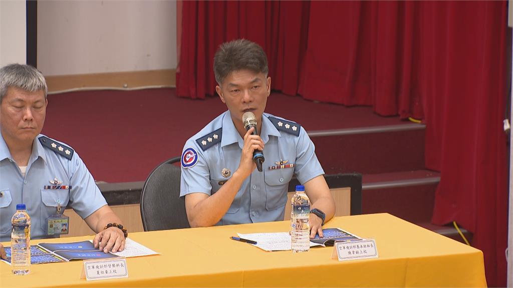 快新聞/殉職飛官盧季佑昔喊「開T-34在玩命」一語成讖 空軍表態了