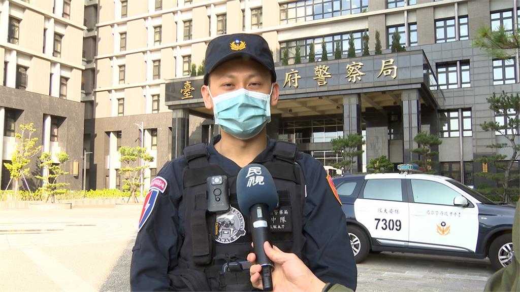 警燈有貓膩? 警車警示燈「紅藍意義大揭密」