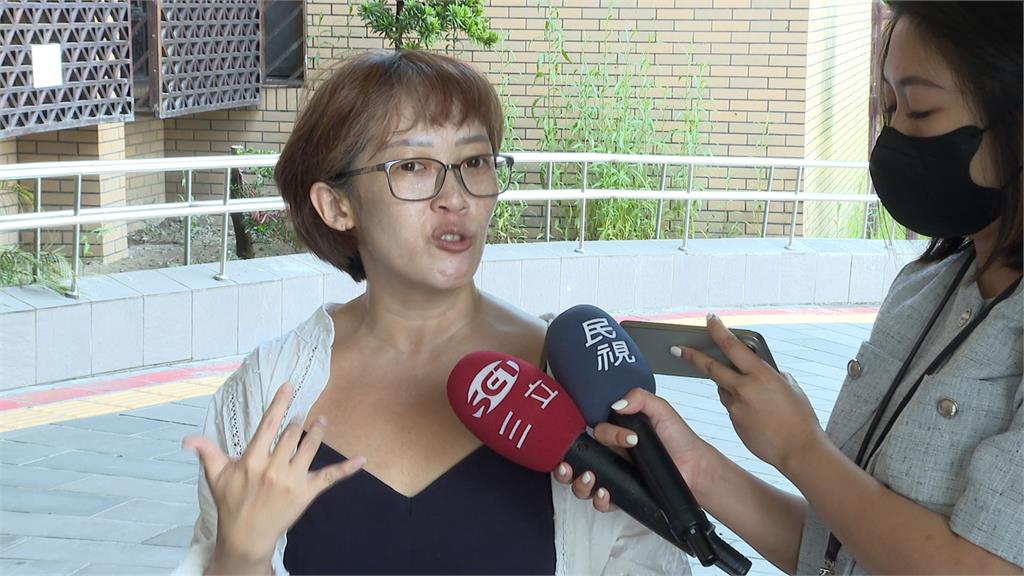 遭藍營肉搜曝個資「連全名都有」 前罷芯志工不忍了:告到底