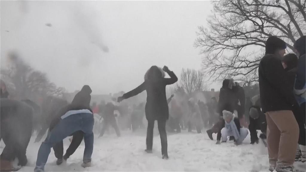 怪獸級風暴襲捲美東！　影響全美超過2/3人口至少7人死亡