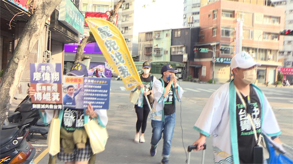 返鄉潮衝罷免! 台中罷團加強陸戰"掃街宣傳車"出動