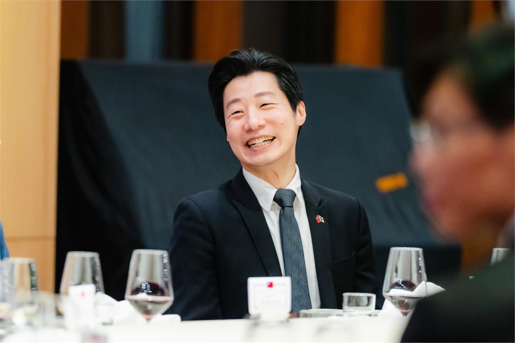 快新聞／林昶佐駐外逾250天返台　林佳龍曝「有望直飛芬蘭」：嚕嚕米故鄉不再遙遠