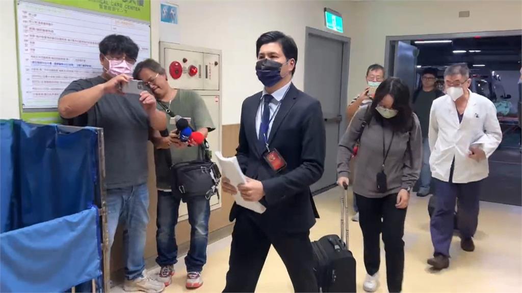 恐怖前任求復合遭拒? 當街砍死前女友將刀插頸部