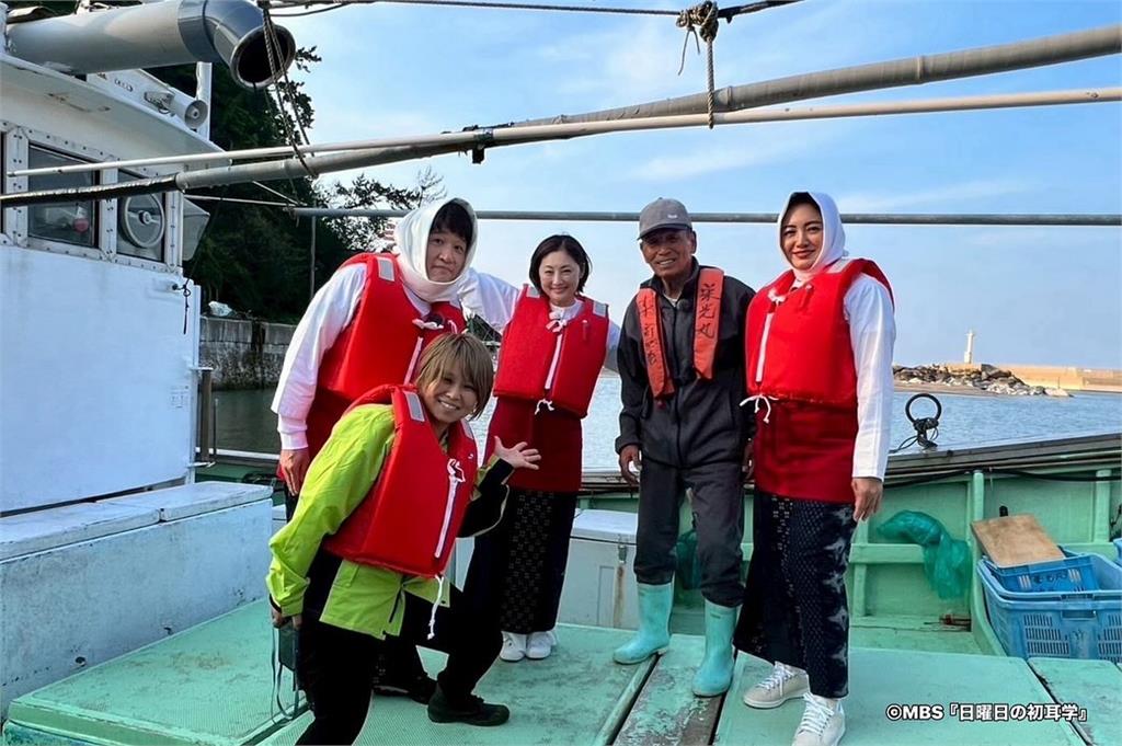 7月5日預言前夕勇闖災區！兩大日劇女神罕見同框「驚人模樣」曝光