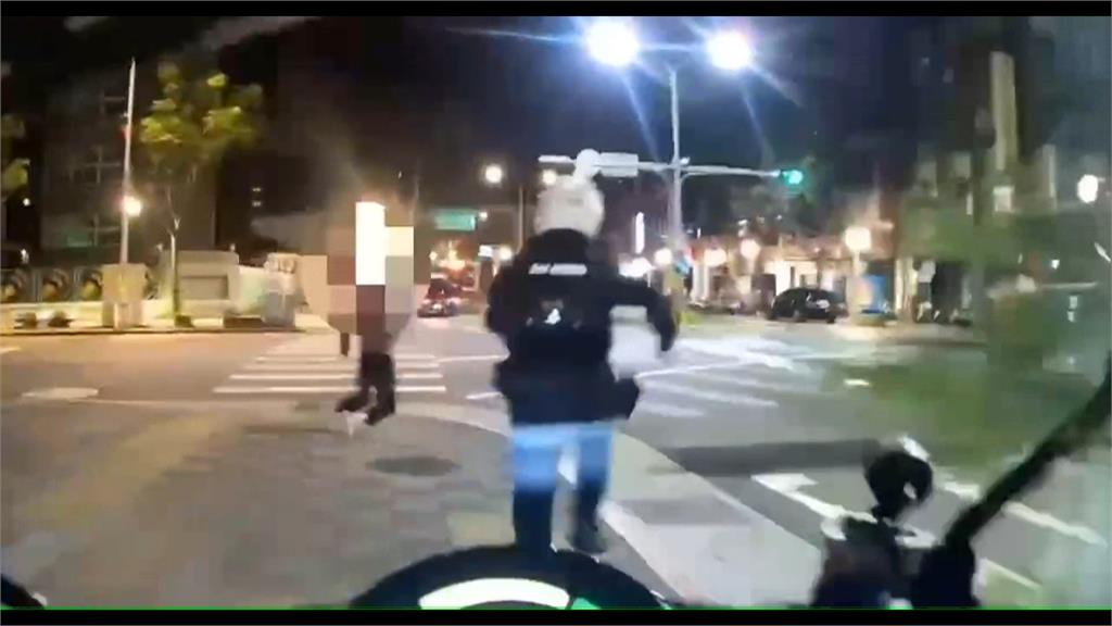 萬華越南移工逃兩年栽了　因酒駕電動自行車逆向被逮