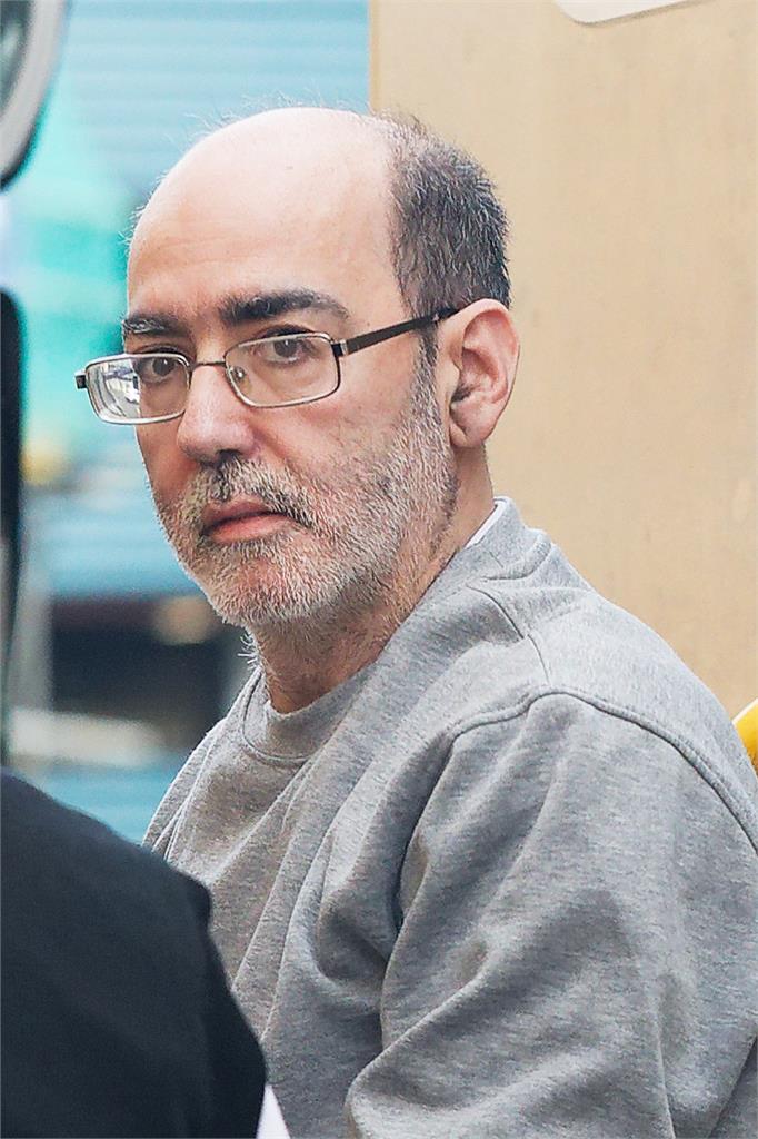 激戰同一個女教師！　英已婚校長氣炸「板手偷襲」暴打副校長