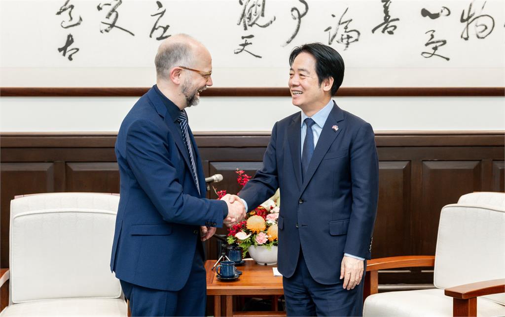 快新聞／歐洲1國「不甩中共」堅持來台灣！賴清德親自接見訪團　林佳龍說話了
