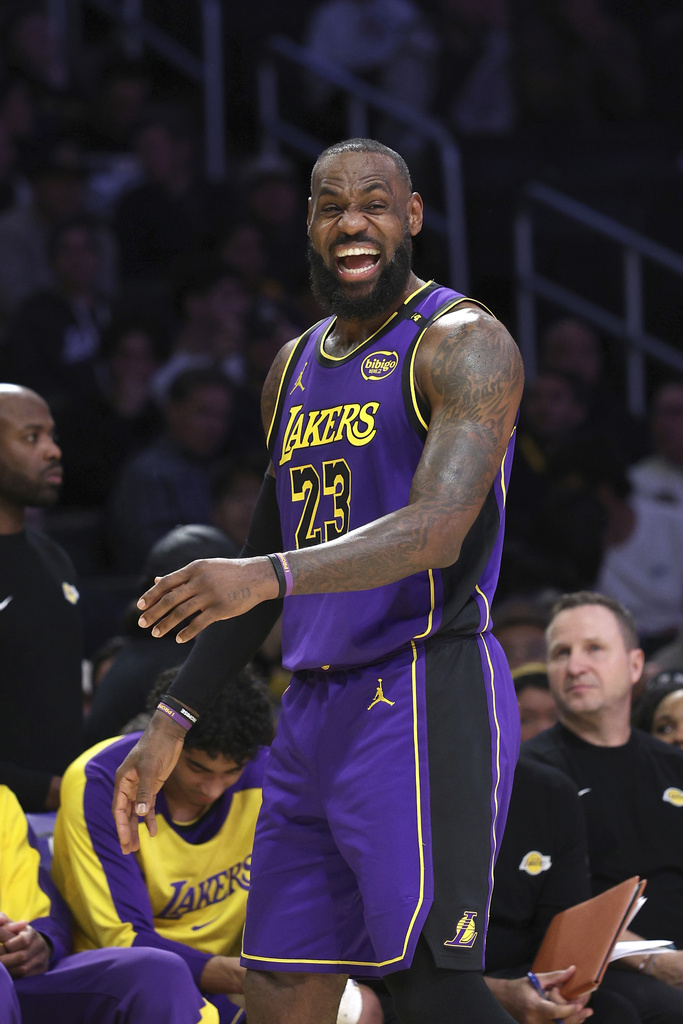 NBA/詹皇有顆驛動的心? 意外出現在騎士球場引人遐思後火速回應